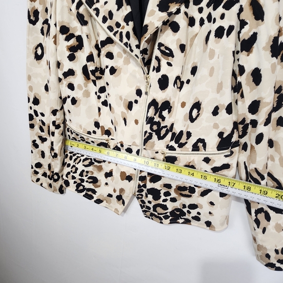 Chico's Leopard Print Women's Jacket Size M (1) - Picture 12 of 12